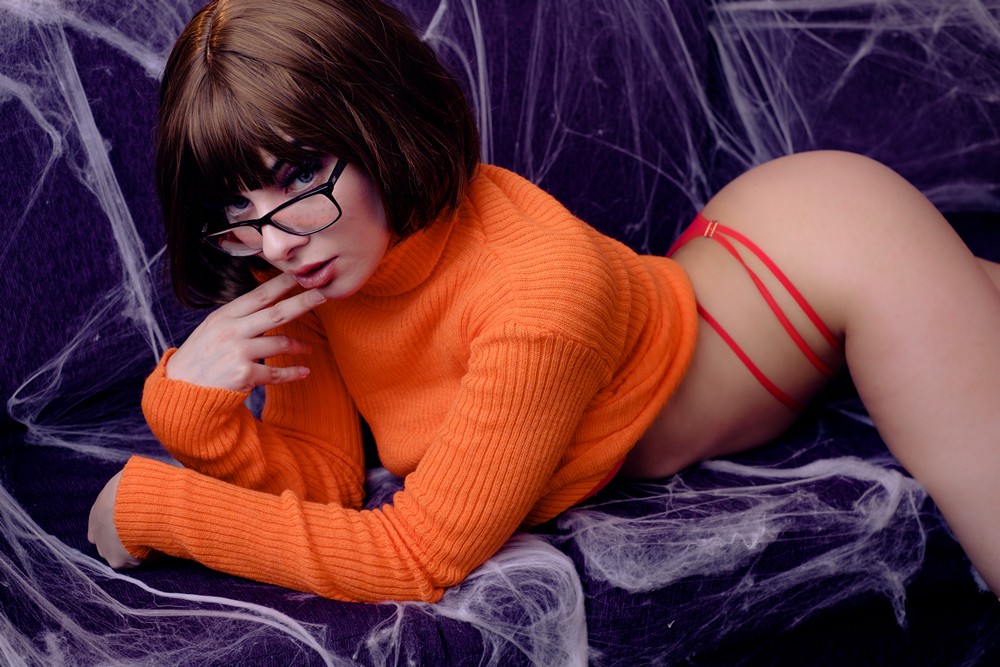 Best Velma Images On Pinterest Velma Dinkley Cosplay Girls 6